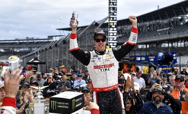 Team Penske and Brad Keselowski Extend Agreement